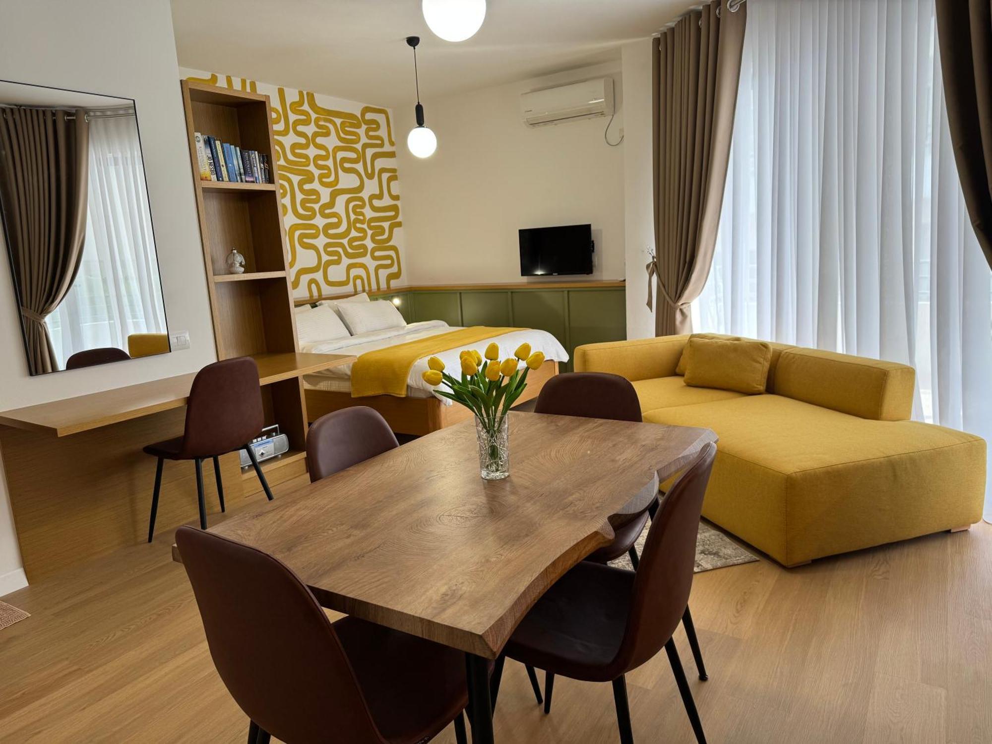 Flora Apartman